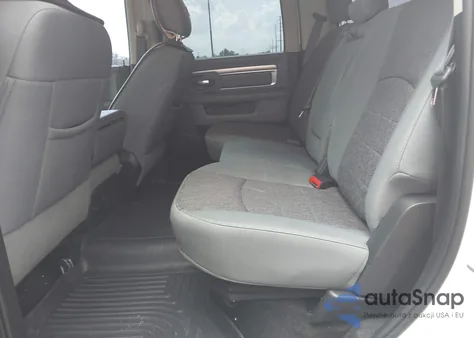 2018 Ram 2500 Big Horn 4X4 8' Box z USA, uszkodzony, nr VIN 3C6UR5JL4JG101785